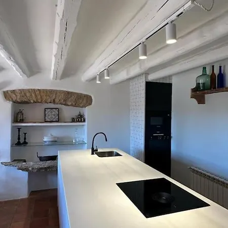 Casa Con Piscina En Vulpellac, Baix Emporda