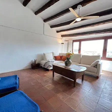 Casa Con Piscina En Vulpellac, Baix Emporda Tatil Evi *