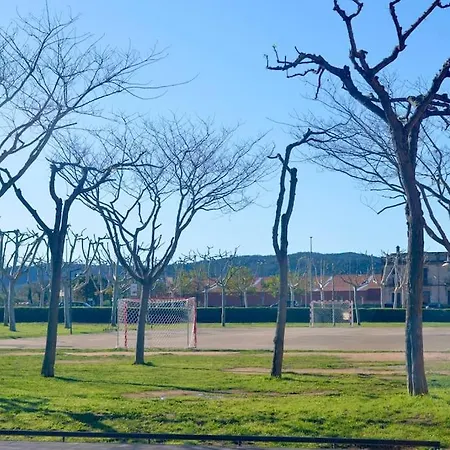 Casa Con Piscina En Vulpellac, Baix Emporda *