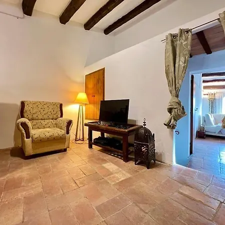 Tatil Evi Casa Con Piscina En Vulpellac, Baix Emporda