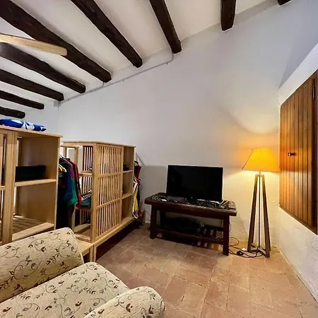 Casa Con Piscina En Vulpellac, Baix Emporda * Vulpellac