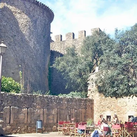Casa Con Piscina En Vulpellac, Baix Emporda *
